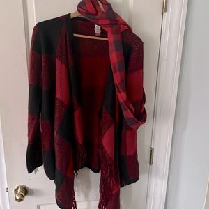 Red/Black Checkered Cardigan. Free NEW Scarf with purchase.🖤❤️